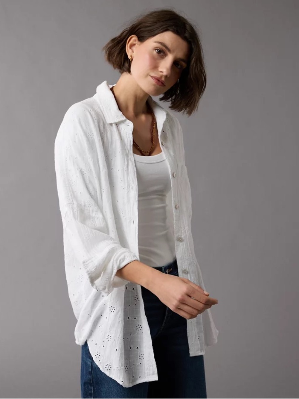 American Eagle White Oversized Embroidered Eyelet Button-Down Shirt Size M